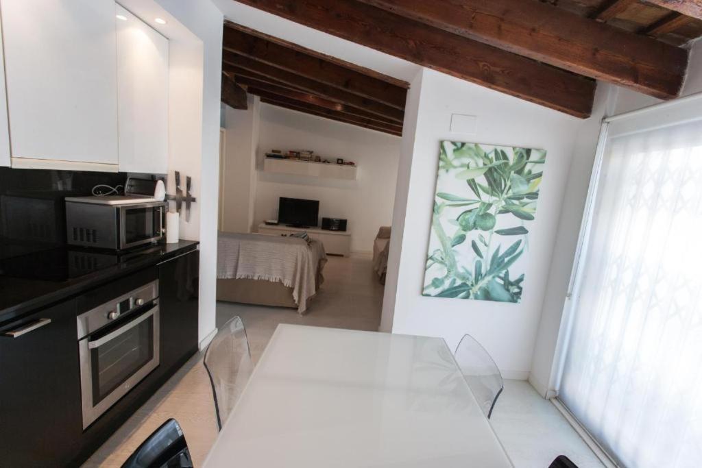 Atico Tapineria Apartment Valencia Luaran gambar