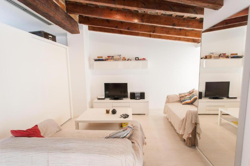 Atico Tapineria Apartment Valencia Luaran gambar